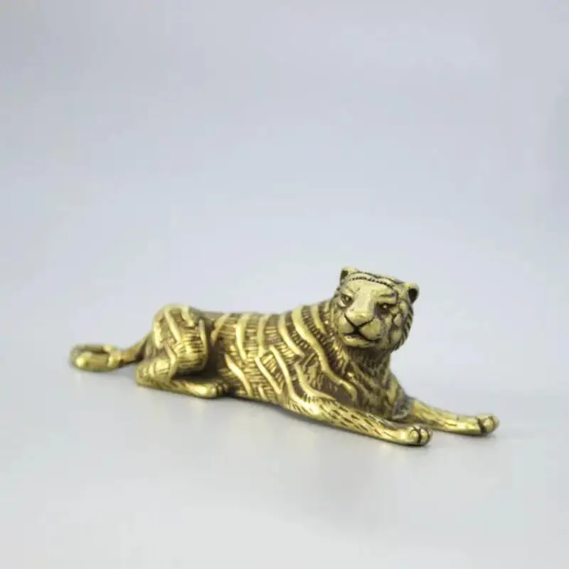 

Antique brass carved mini zodiac tiger statue handle piece handicraft home office desktop decoration ornament