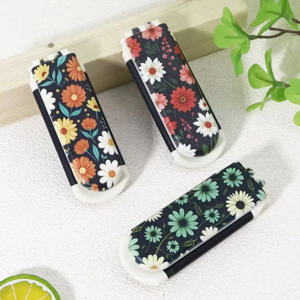 

1pcs high gloss floral pattern foldable comb with air cushion, adjustable stand, massage hair comb,Special for real hair wigs