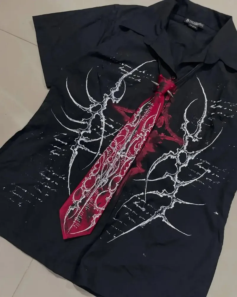 Y2K 블랙 셔츠 타이 수트 아플리케이션 뉴 레트로 하라주쿠 남성 스컬 성경문구 프린팅 티셔츠 패션 고딕 반팔 탑