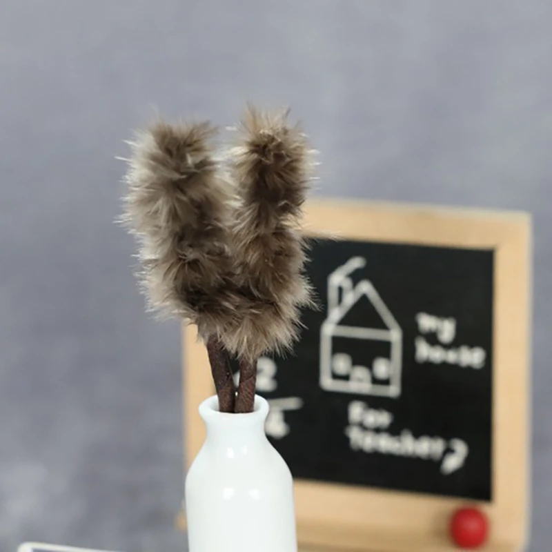 1:12 Miniaturowy domek dla lalek Vintage Feather Duster Narzędzie do prac domowych Akcesoria do domków dla lalek