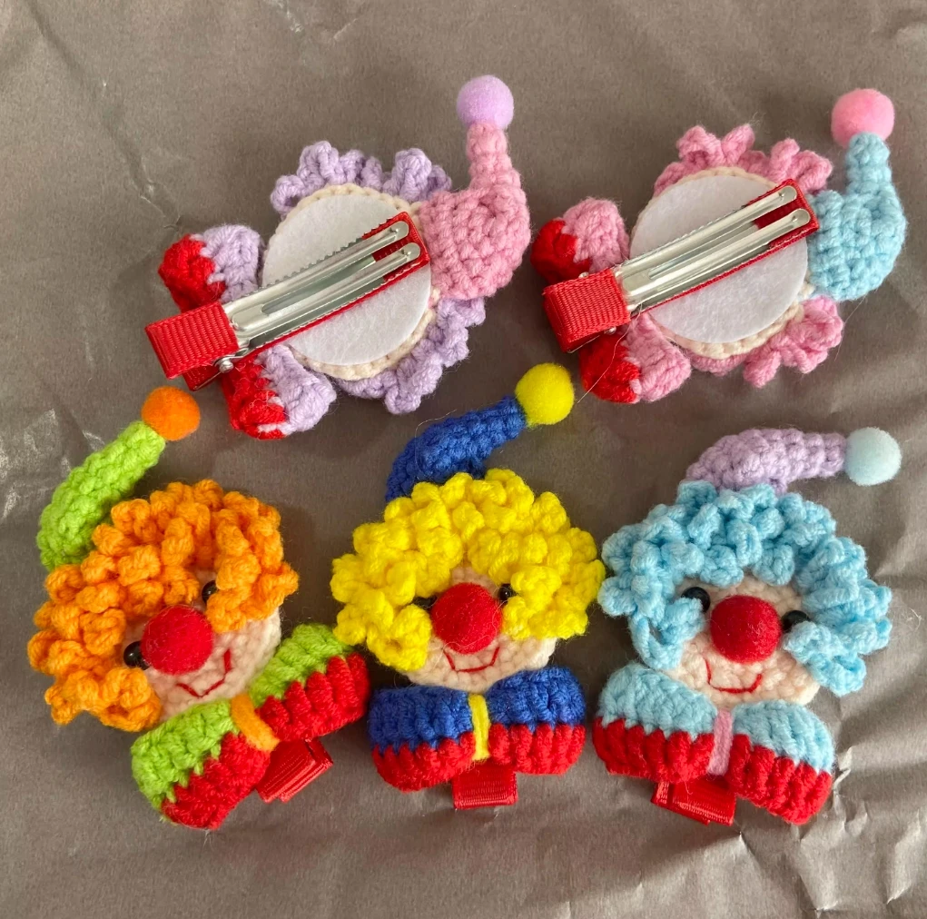 

Funny children and girls hand-crocheted clown hairpins for home drama drama wool hairpins bangs clip duckbill clip finished prod