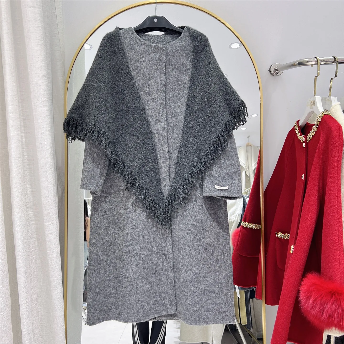 

Round Collar Wool Blend Outerwear Wool Coat+Detachable Scarf For Women Women's Long Double-Faced Cashmere Coat with Tassel
