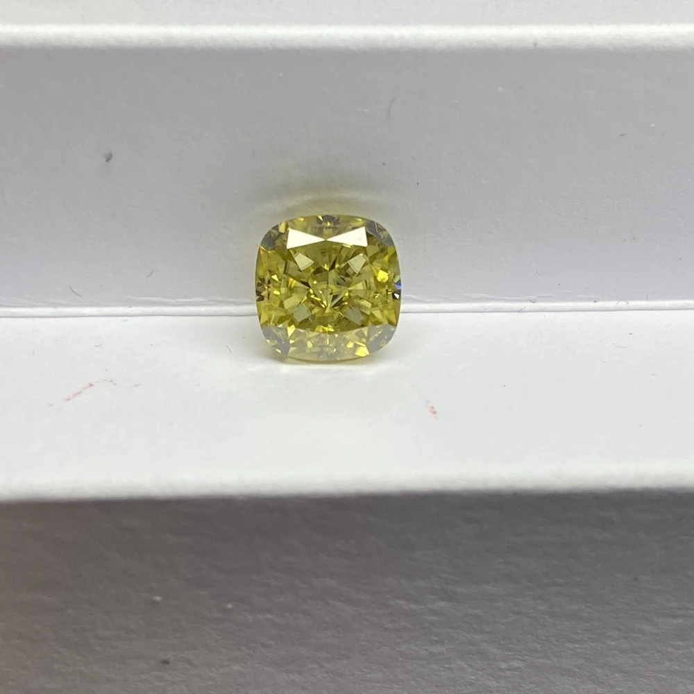 

Cushion Shape Yellow Synthetic Lab Grown Moissanite Diamond Gemstone for Engagement Ring Making