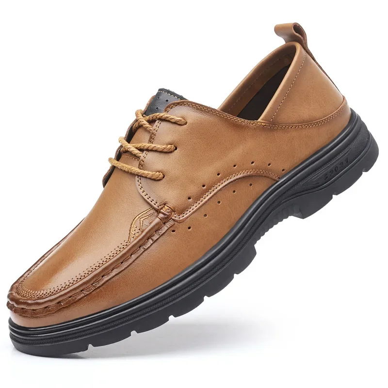 Mocasines Retro transpirables para hombre, zapatos de negocios de cuero, costura a mano, suela suave, moda informal, primavera y otoño, nuevo diseñador