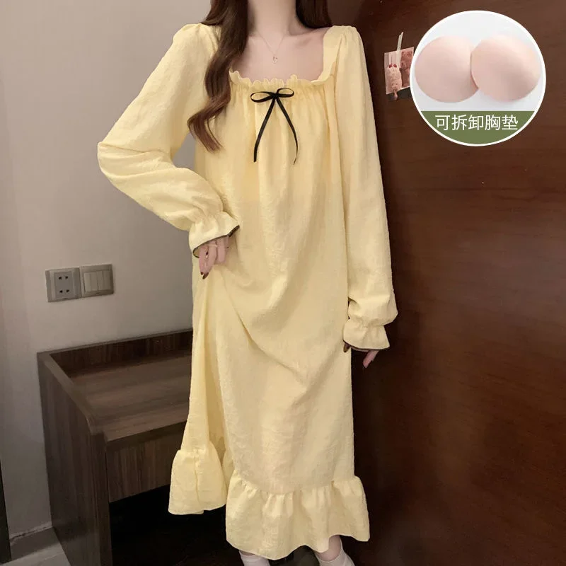 Neues Damen-Langarm-Nachthemd mit Brustpolsterung für Frühling und Herbst, Mädchen-Studenten-Loungewear, Damen-Studenten-Pyjama, lässige Homewear für Damen.
