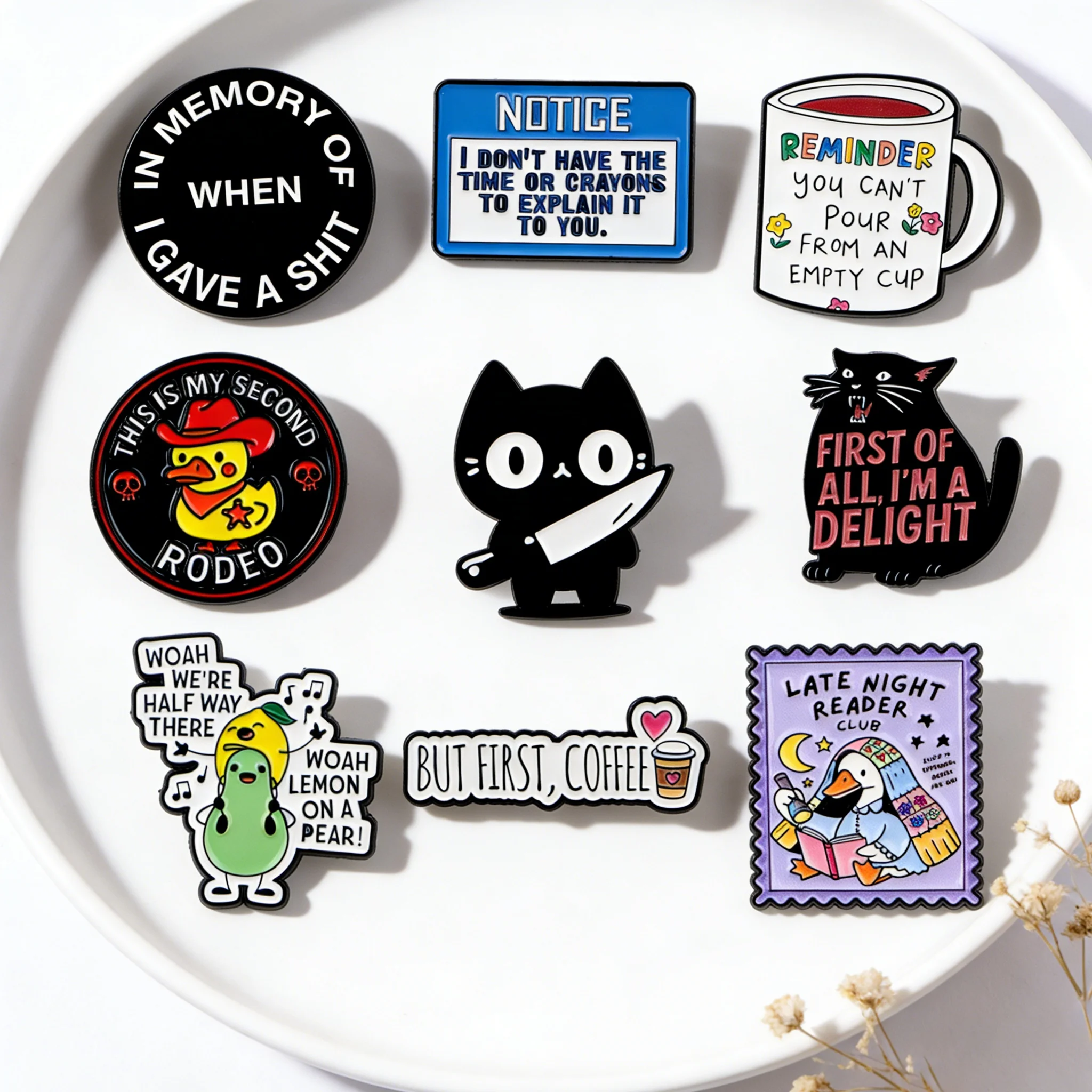 

Cute Black Cat Enamel Pin Cartoon Duck Badges on Backpack Funny Brooches Hat Lapel Pins Cosplay Accessories Toys Gifts