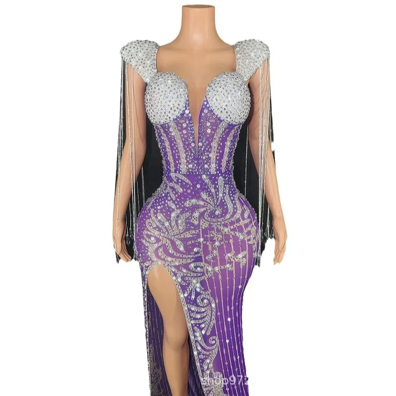 فاخر حجر الراين مزاجه الأرجواني الاجتماعي فستان العشاء الكبار نموذج المنصة الملابس العصرية الاجتماع السنوي ملابس المهنية