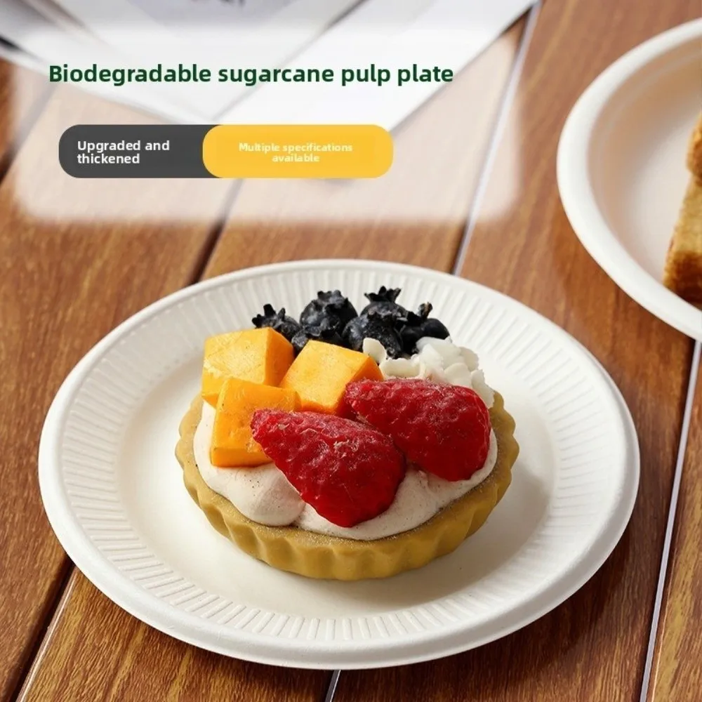 

50 шт. одноразовые круглые бумажные тарелки, маслостойкие биоразлагаемые поднос для пищевых закусок, одноразовая обеденная посуда с защитой от просачивания в микроволновой печи