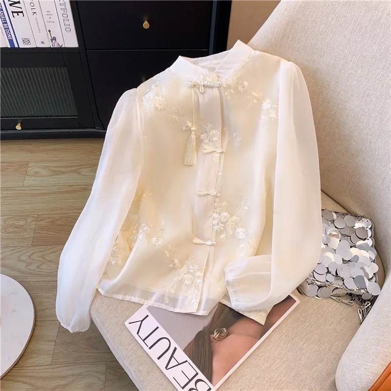 Chiffon Chinese Style Women\'s Shirt Summer Vintage Embroidery Blouses Loose Long Sleeves Women Tops Fashion Clothing