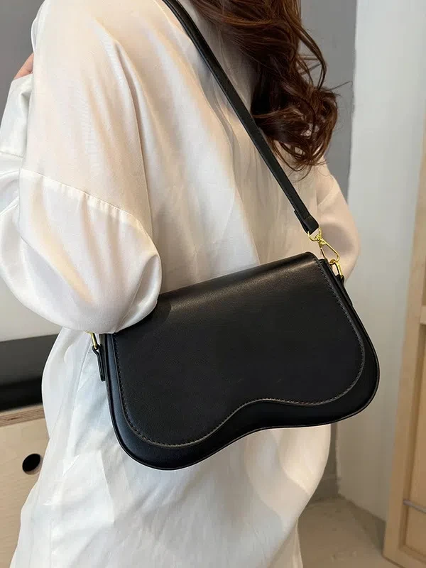 2024 New Texture Niche Crossbody Bag New Women's Small Square Bag High-end Exquisite and Trendy Small Bag