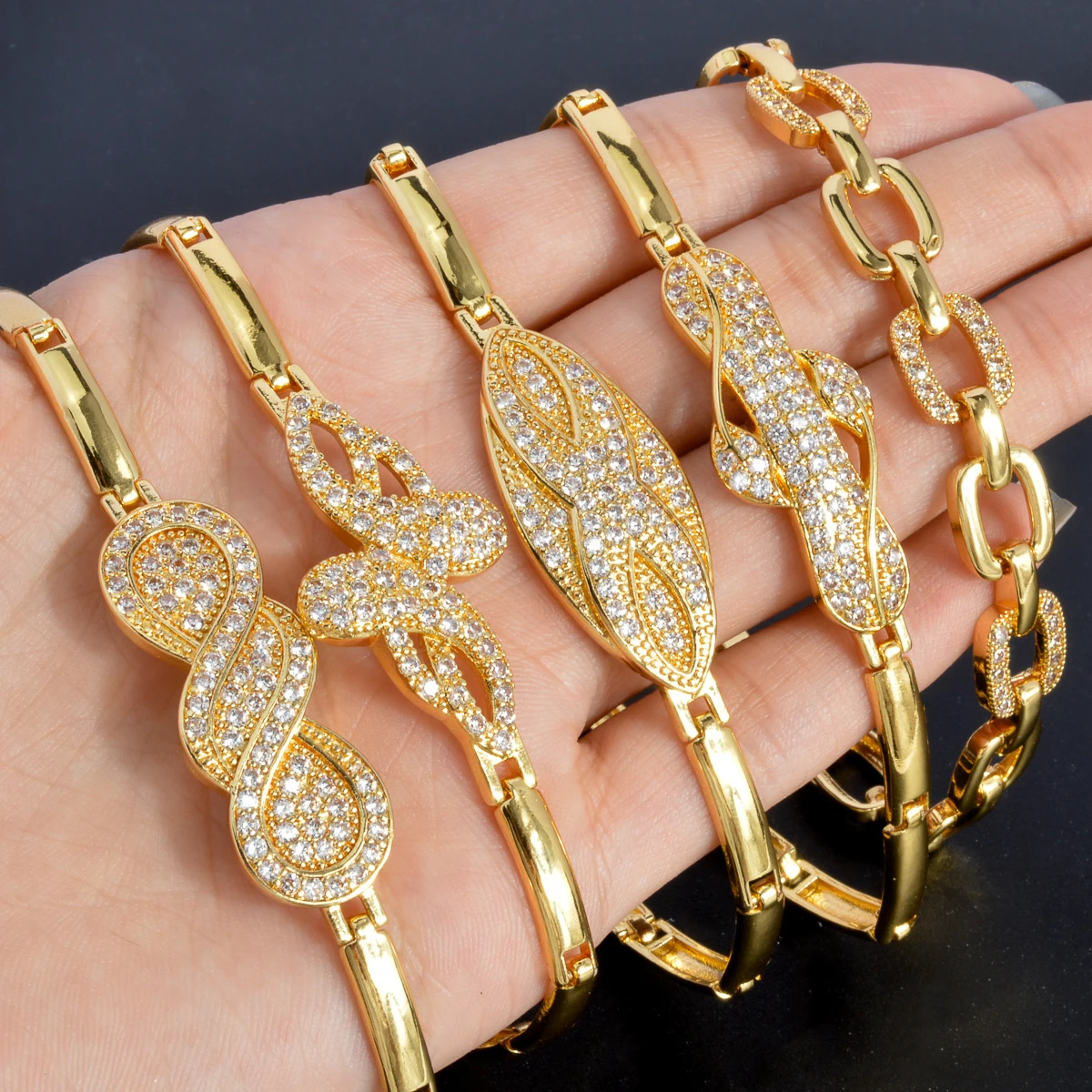 Link Chain Geometry Bracelet for Women Aesthetic Gold Color Zircon Bangle Vintage Jewelry Accessories Party Engagement Girl Gift