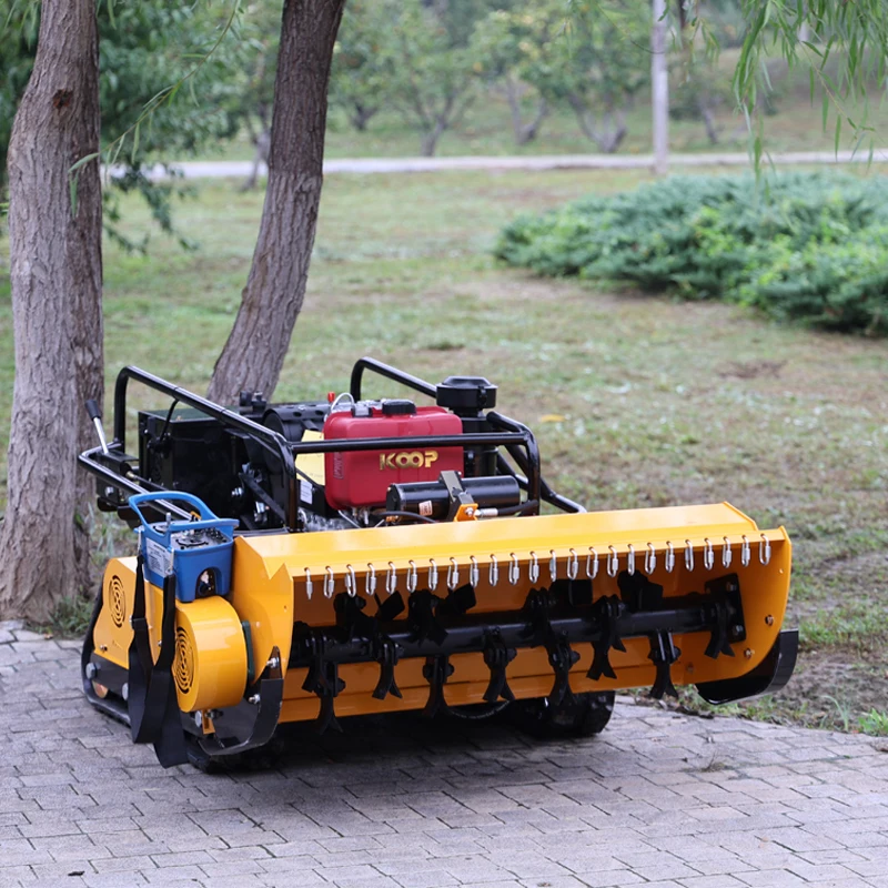 Customized Factory Professional Self Propelled Crawler Flail Mower Remote Control Flail Mowers For Agriculture And Forestry
