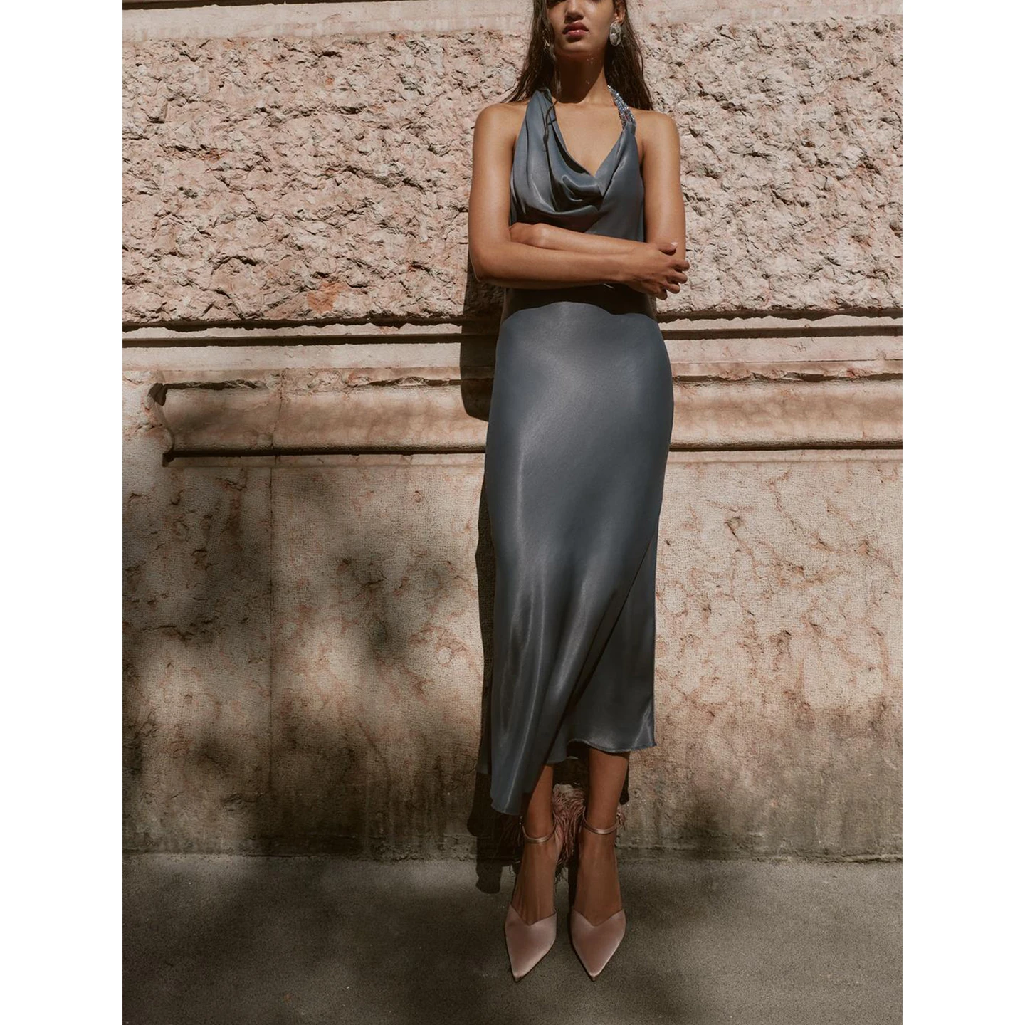 Autunno nuove donne vacanza Sle asimmetrico in rilievo raso di seta texture Midi lungo Dr V-ne A-line Slim Fit Casual Dr