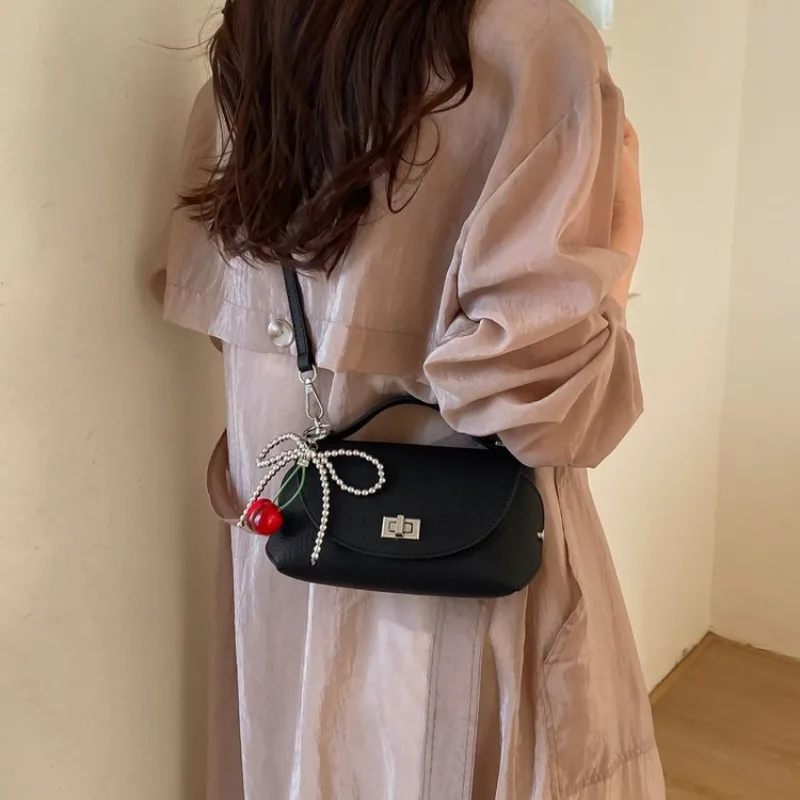 

Multi-Color Faux Leather Top-Handle Shoulder Bag with Flap, Casual Style for Parties, Casual Outings, and Daily Errands