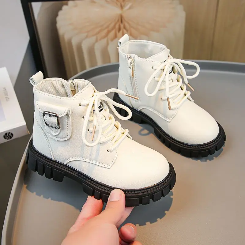 

2025 New Kids Autumn Winter Genuine Leather Soft Sole British Style Furry Boots for Girls Cotton Boots with Warmth