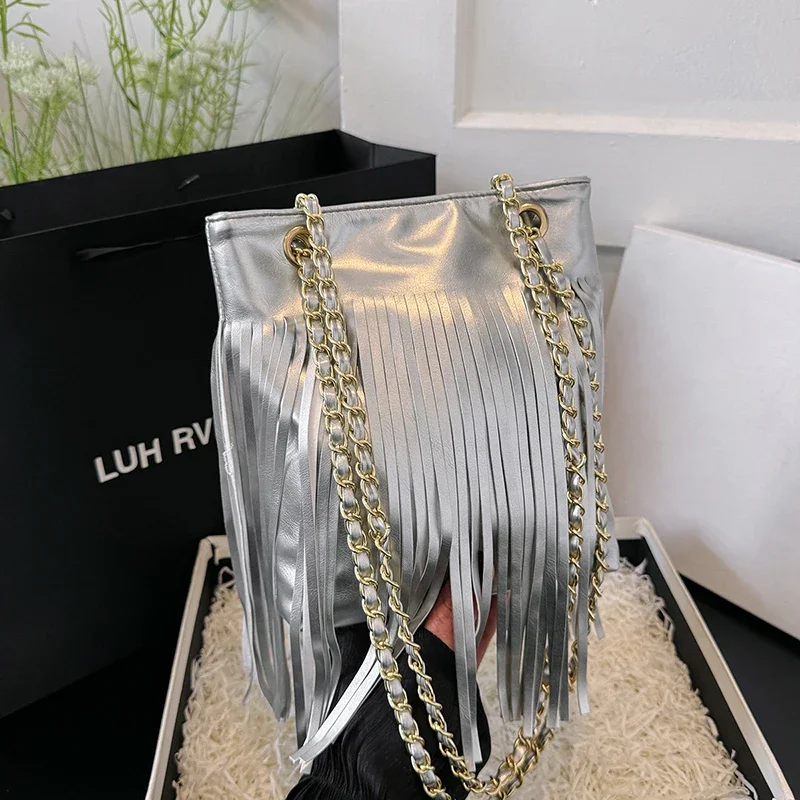 Fashion Tassel Shoulder Bag For Women 2024 New Solid Color Pu Leather Silver Underarm Purse Handbag Female Bucket Crossbody Bag