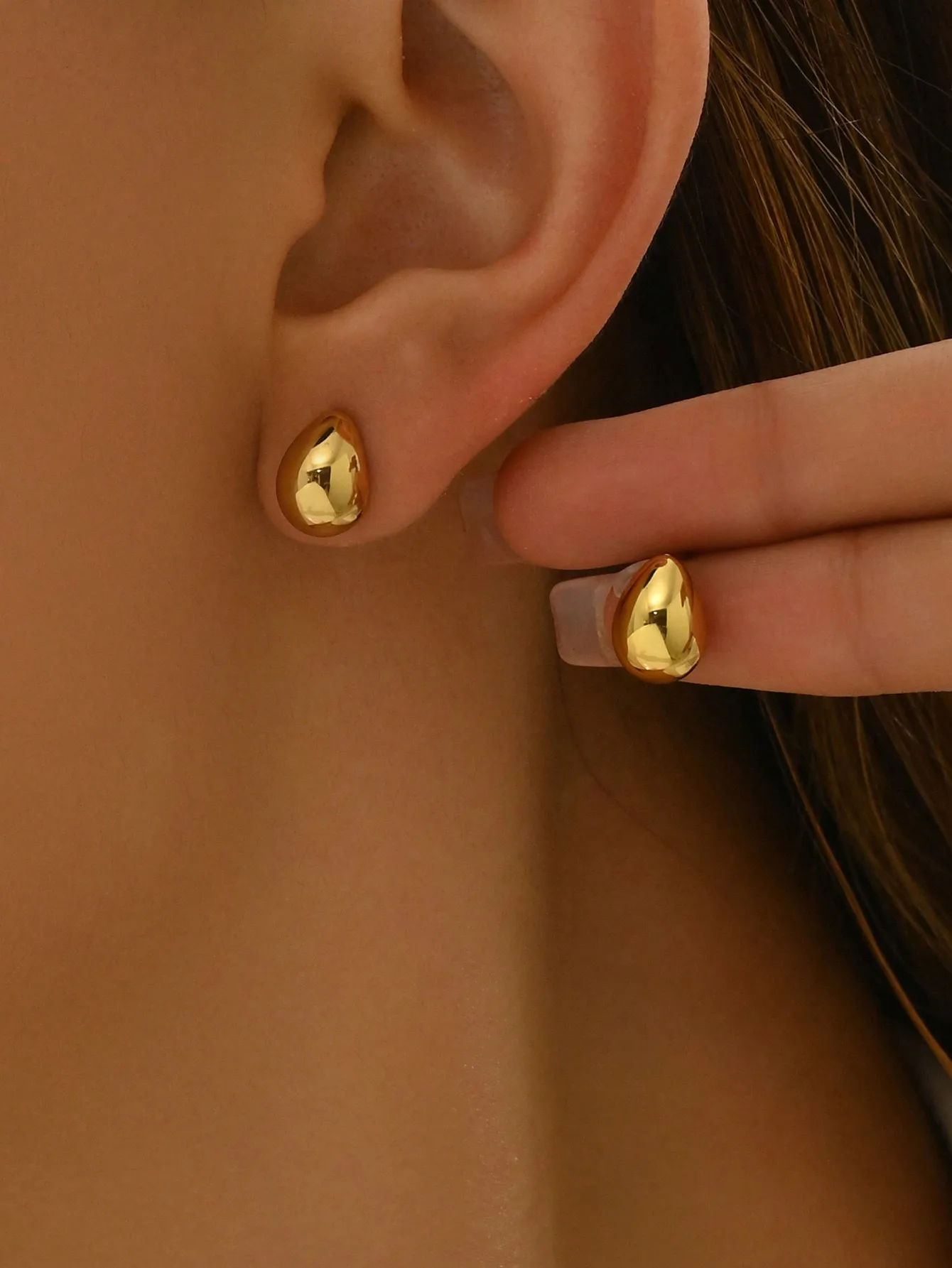 

Золотые серьги-гвоздики в форме капли для женщин, простые и элегантные украшения для повседневной носки