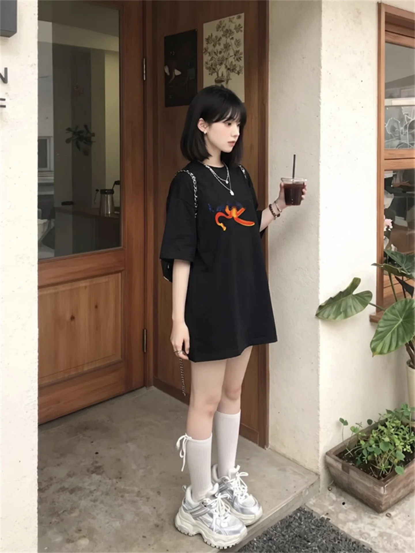 Loose Casual Cotton T-Shirt Women's Summer round Neck Short Sleeve Printed Banana Pattern Black Top for Daily Outdoor Wear