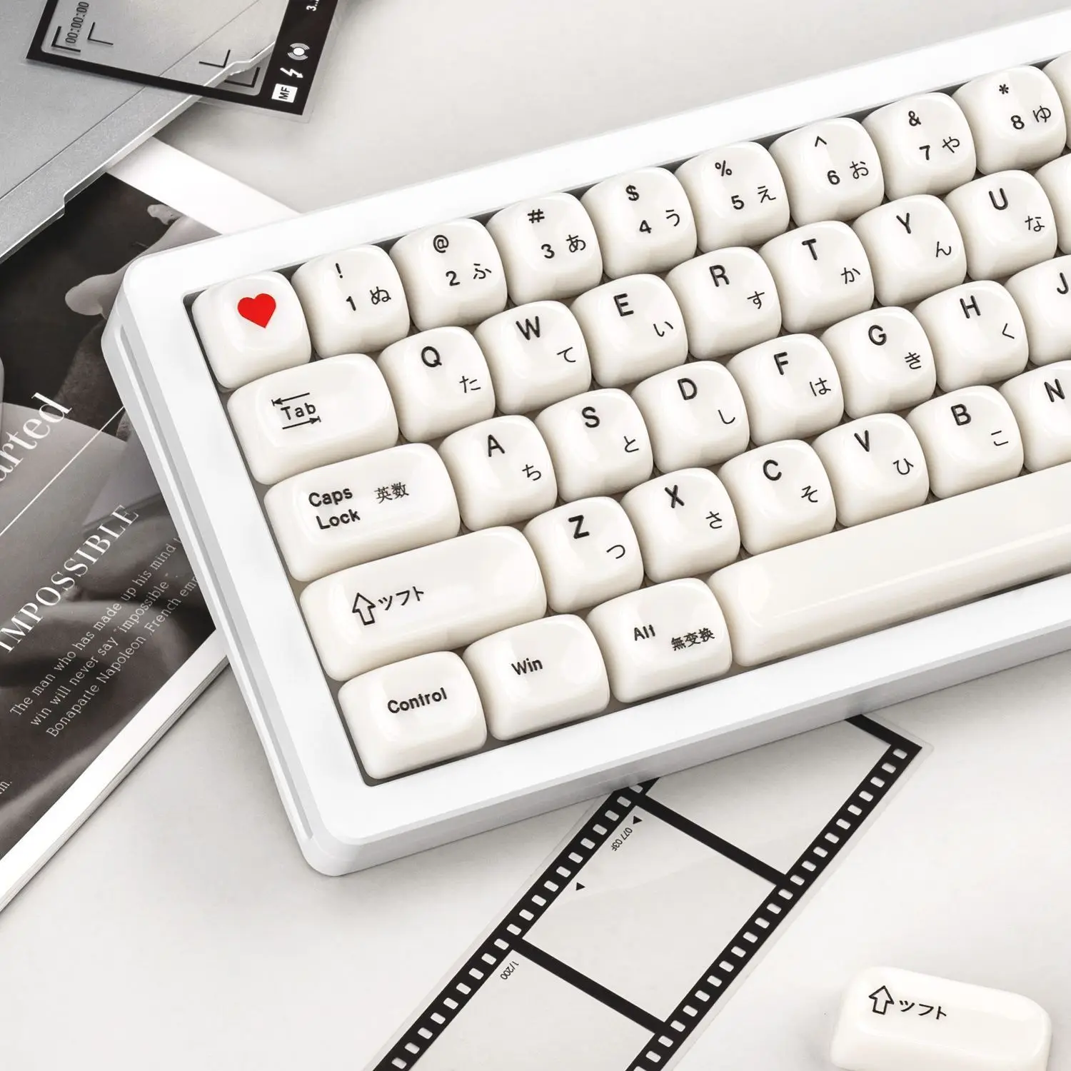 

Glossy Minimalist White Japanese Keycaps Ceramic Glazed MOA Highly Customized Mechanical Keyboard Keycaps PC Light Transmission