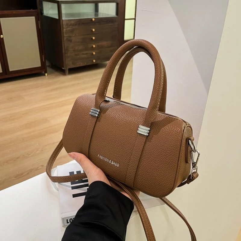 

Elegant Classic Women's Shoulder Bag Premium Leather By Famous Designer Luxury Brand Popular Crossbody Style