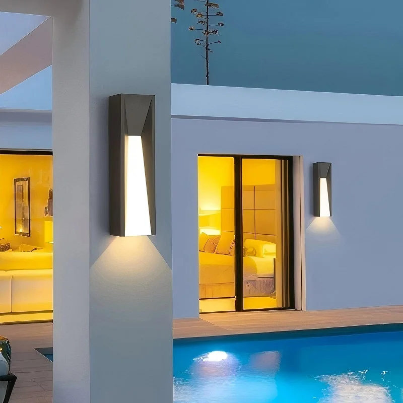 

Modern Exterior Long Strip Wall Light Minimalist Pillar Wall Light Outdoor Waterproof Wall Light Villa Gate Courtyard Wall Lamp