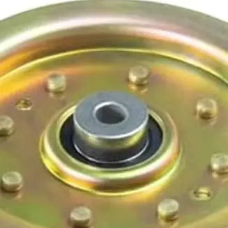 

Комплект сменных направляющих роликов для 756-04129B, 956-04129B, 753-08171, предназначенный для ремонта газонокосилок RZT50, RZT54, LTX1040.