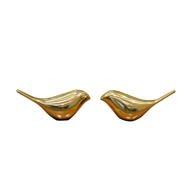 

European light luxury bird ornament high-end creative living room niche gift metal decoration