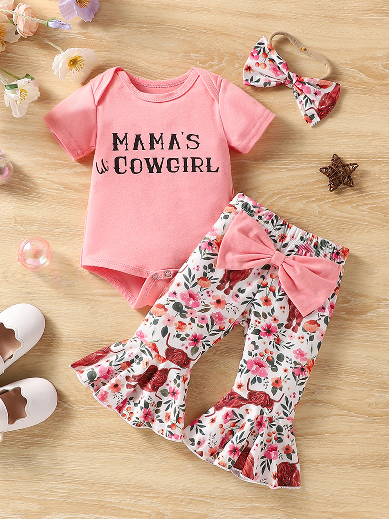 Newborn Girls Summer Pink Printed Jumpsuit with Short Sleeves and Bow Pants