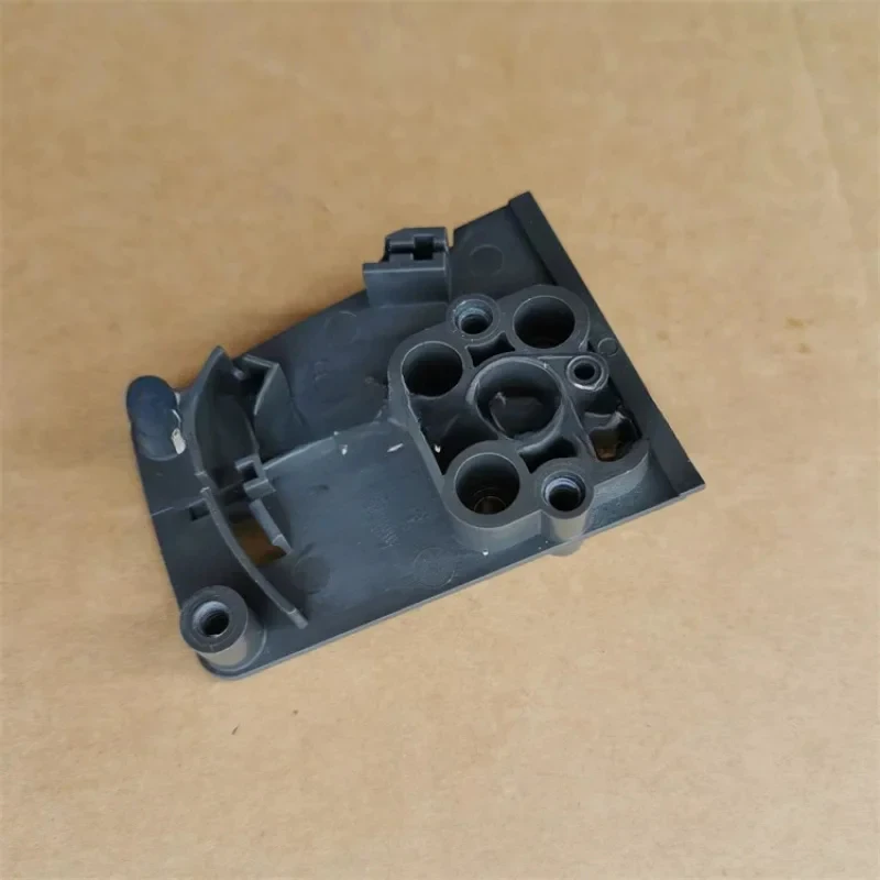 High Compatibility Intake Manifold Carburetor Base For Husqvarna 522HD60S Double Hedge Trimmer Spare Parts