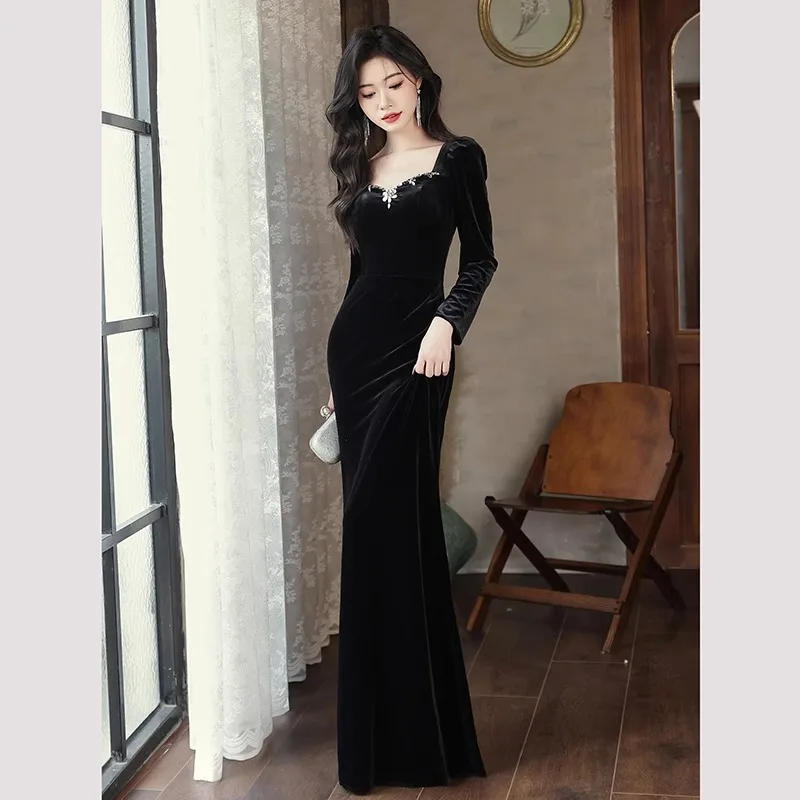 

Elegant Black Velvet Evening Gift Girl 2026 New Spring High-end Banquet Temperament Socialite Annual Party Fishtail Skirt
