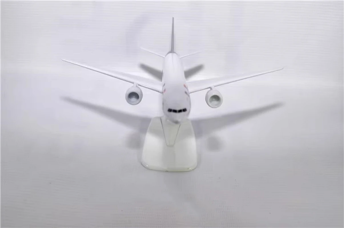 1:300 طائرات بمقياس معدني B777 طائرات فيديكس 20 سنتيمتر مع عجلة معدات الهبوط نموذجية طائرات مجمعة هدية بواسطة الطيران #5