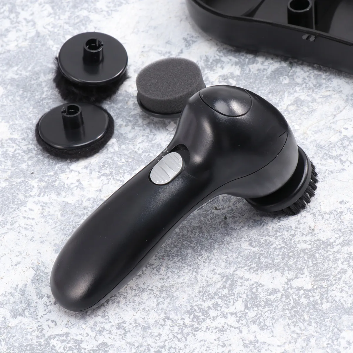 

Electric Shoes Scrubber Set 4 Brush Heads Handheld Operated Shoe Polisher Portable Shoes Care Kit Travel