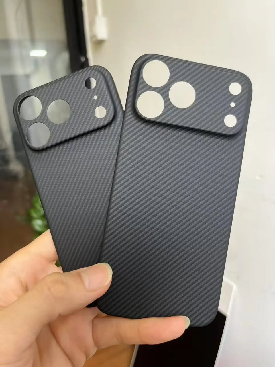 

Чехол для телефона из настоящего углеродного волокна для iPhone 17 Pro, ультратонкий, прочный, из арамидного волокна для Iphone 17 Pro, чехол из углеродного волокна