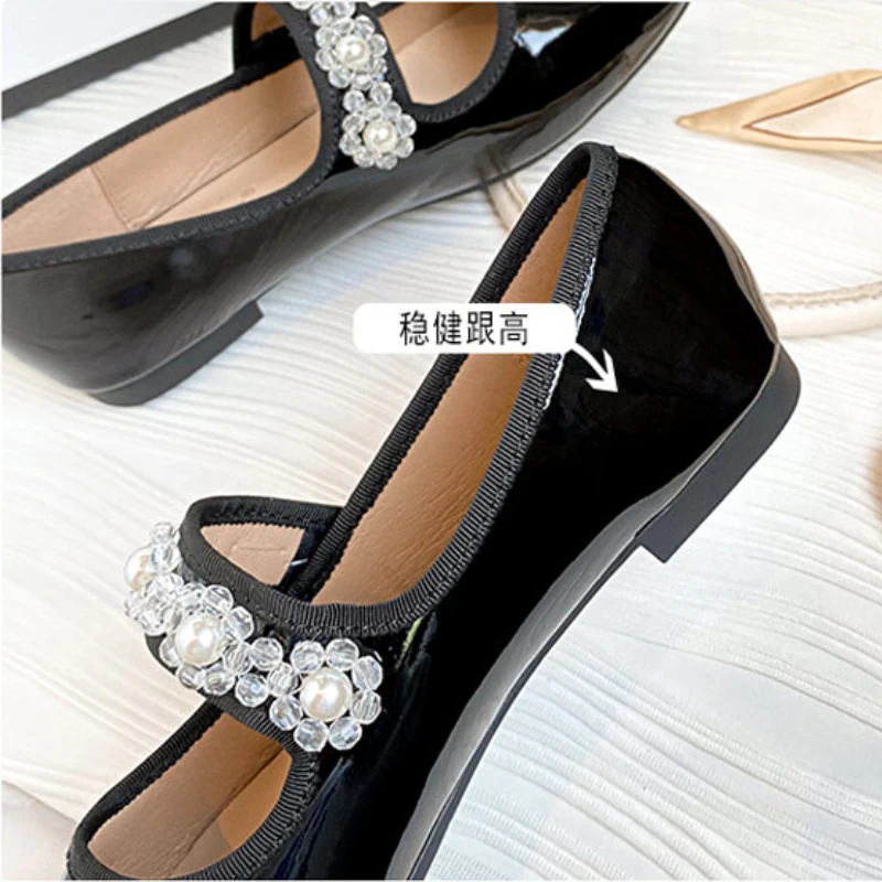 Plus Size 33-43 Women Flats Mary Jane Shoes Patent Leather Low Heel Girl's Shoes Bling Pearls Crystal Designer Sweet Loafers