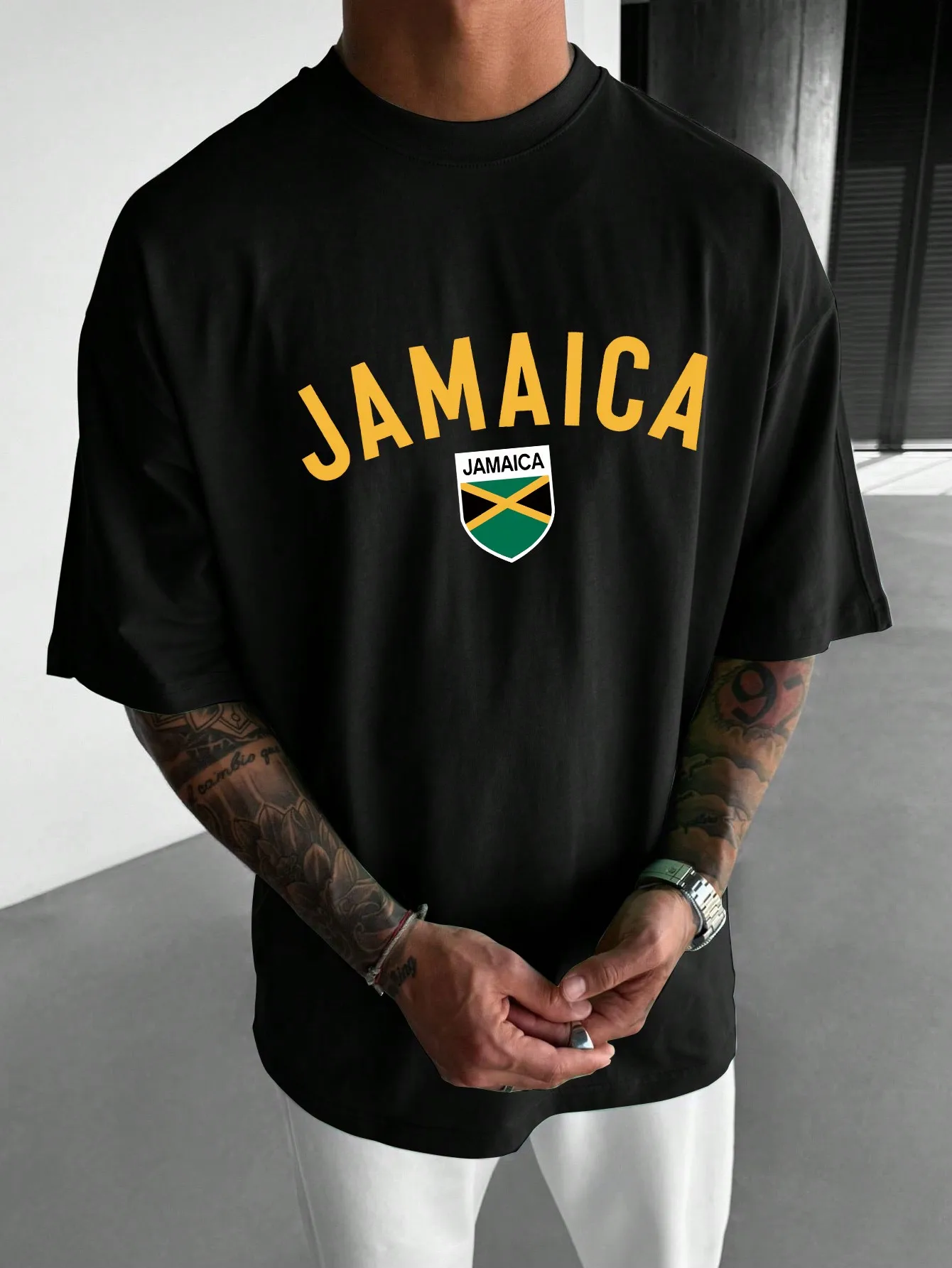 Men's Simple Jamaica Letter Graphic Round Neck Loose Short Sleeve T-Shirt