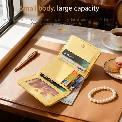 Portfel damski HUAHUAMulti Functional Bear, portfel z potrójnym przegródkami na karty i portmonetką, uroczy składany krótki portfel z klipsem