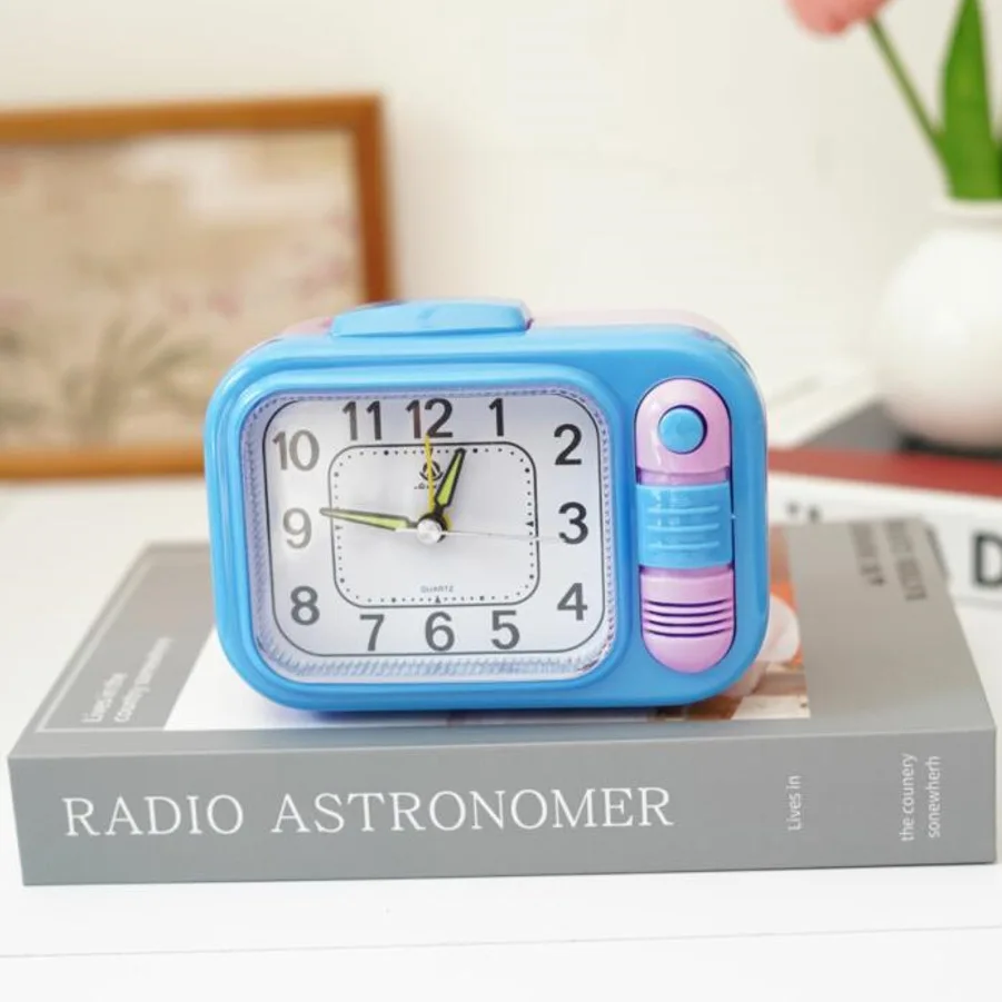 

Creative Music Alarm Clock Student Children's Clock Night Light Living Room Desktop Children's Bedside Household Desk Clock