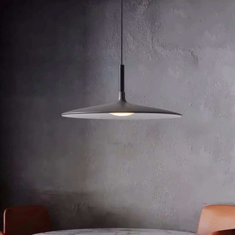Modern Designer UFO Nordic Industrial Art LED Pendant Lamp for Cafe Dining Room Bar Kitchen Indoor Creative Home Decoration
