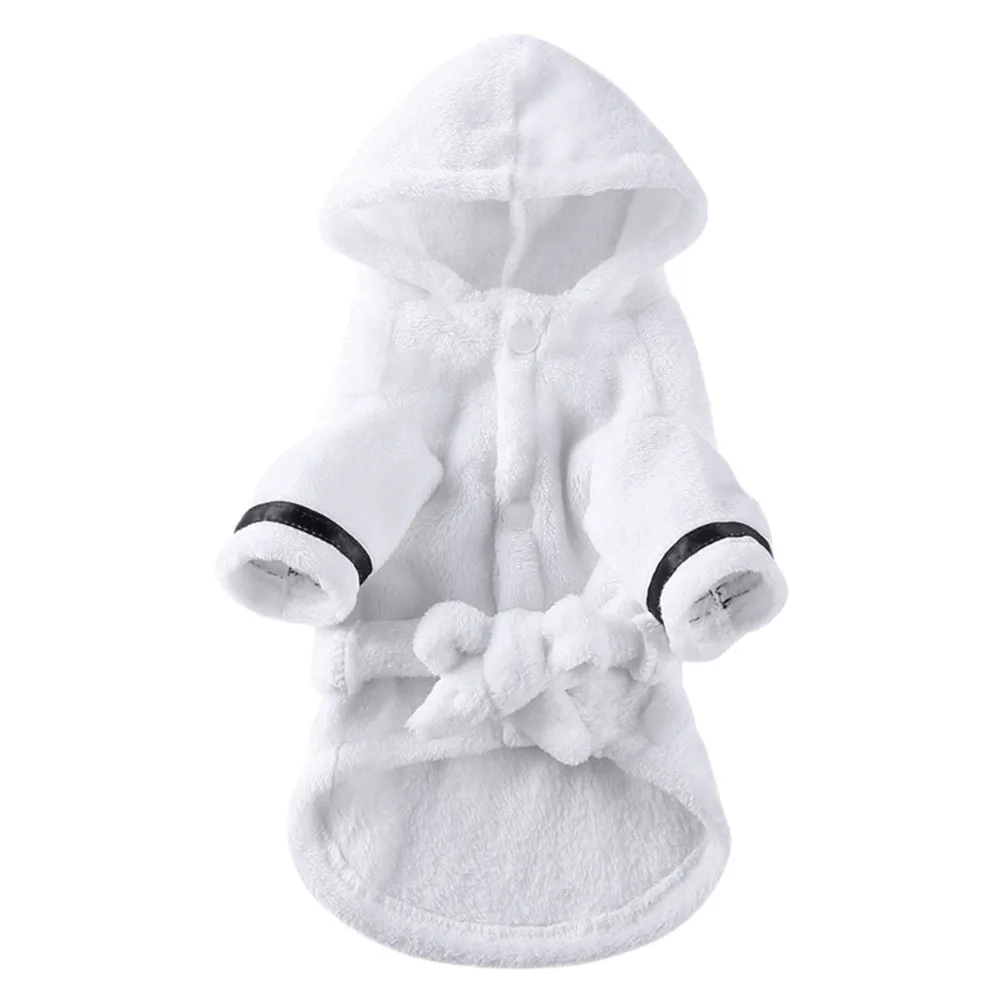 

Pet Bathrobe Comfortable Durable Dog Robe Supple Wear-Resistant Polyester Bath Clothes Suitable for Dog Playing Sleeping