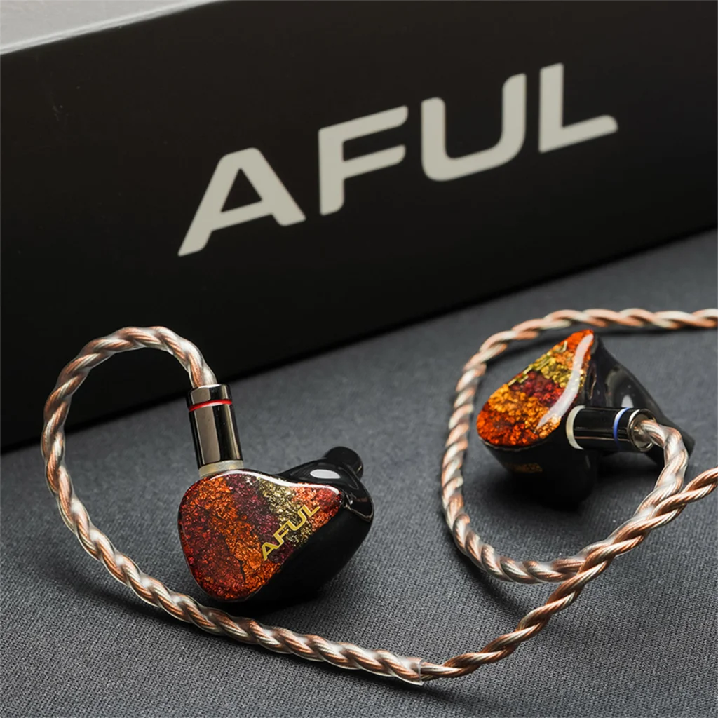 

AFUL Performer 8 Earphone 1DD+ 7BA Hybrid Drivers with 3.5/4.4mm Plug Replaceable 0.78 2Pin Treble Smoothing Music Sport IEM