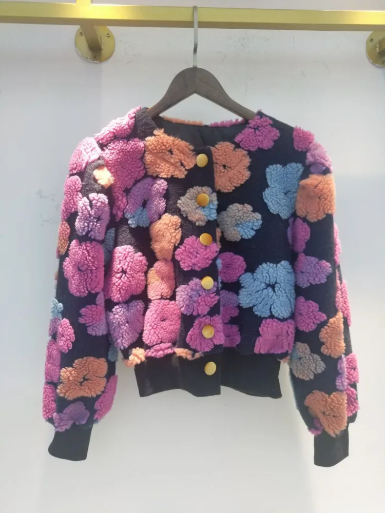 2023 primavera nuovo fiore tridimensionale manica a bolle O collo Cardigan in peluche corto cappotto caldo top donna abbigliamento rosso