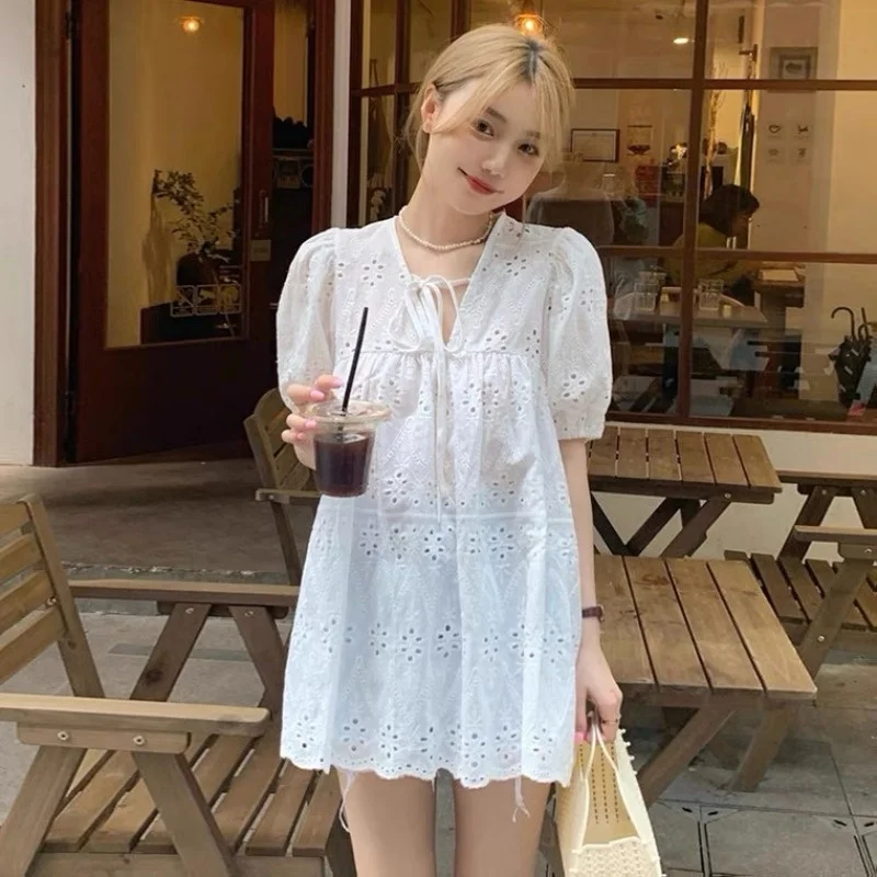 

Sweet Design Sense Lace ort Sve irt Women's White Blouse Commute Sle V-ne Bubble Sve Pure Color Summer Faion
