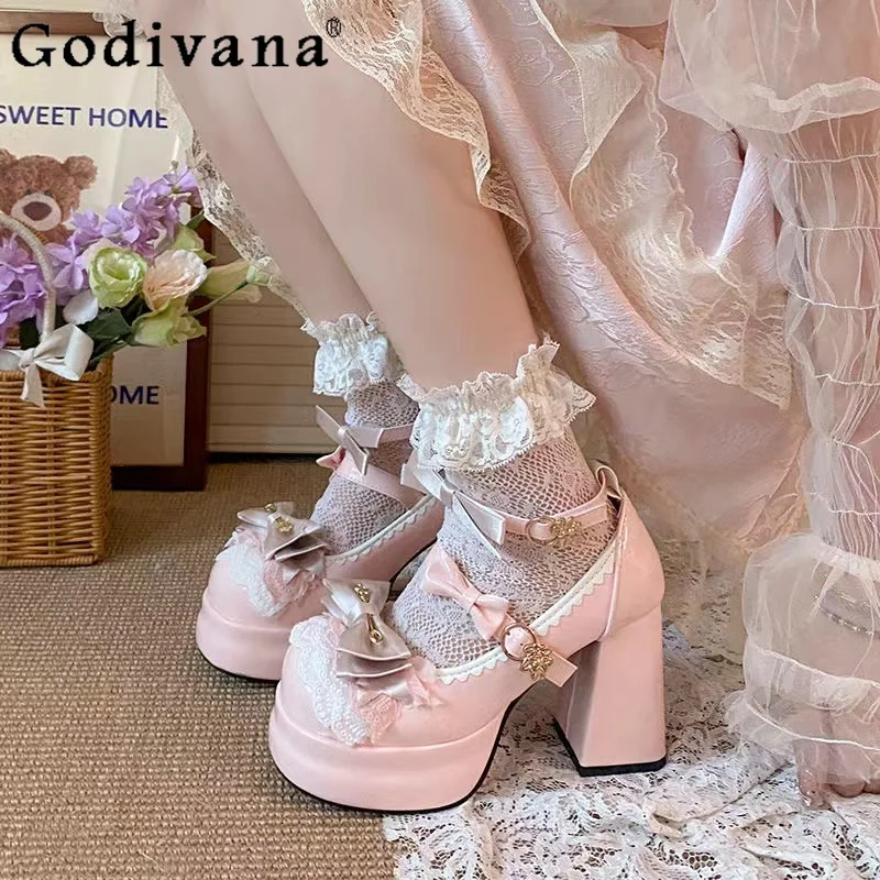 

Симпатичные милые туфли Мэри Джейн на высоком каблуке в японском стиле в стиле Лолиты, непромокаемые туфли на платформе с круглым носком на массивном каблуке в стиле принцессы