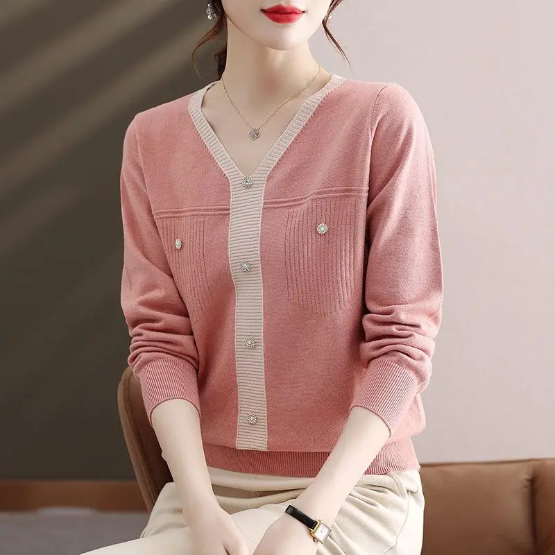 New Autumn Women\'s 2024 Spliced Pullover V-neck Button Fashion Solid Color Loose Minimalist Casual Knitted Long Sleeved Tops