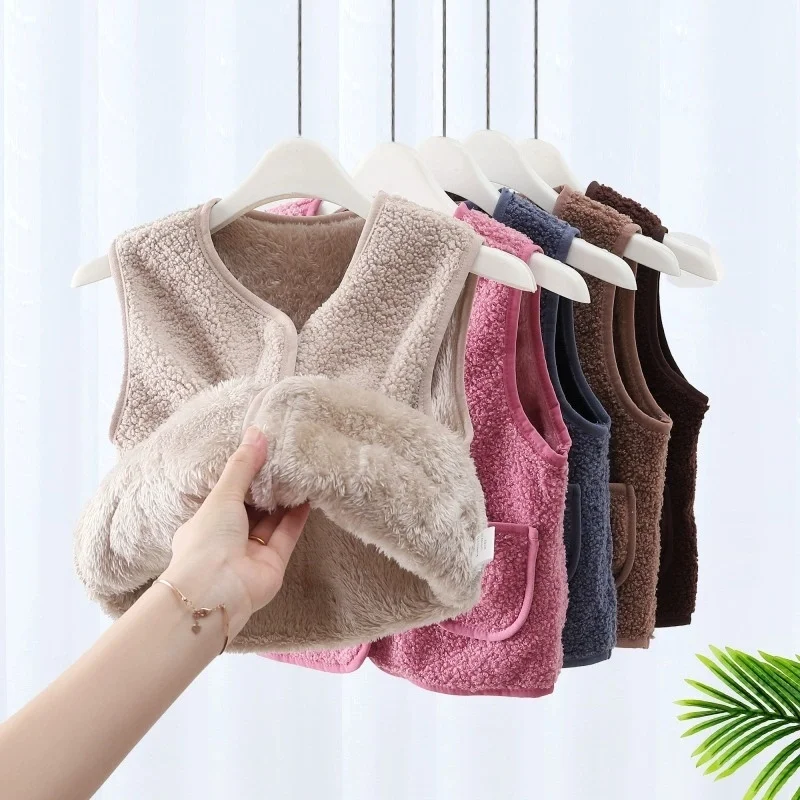 

Autumn Winter Baby Lamb Wool Warm Waistcoat Girls Boys Plush Vest Single Breasted Double Layer Child Warm Fashion Warm Coat