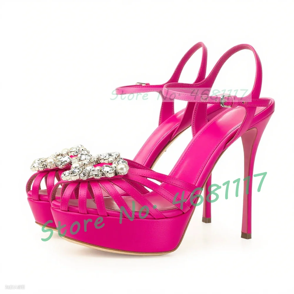 

Женские сандалии в клетку с кристаллами и жемчугом, элегантные белые атласные свадебные сандалии на платформе, вечерние туфли на высоком каблуке с открытым носком и перекрестным ремешком