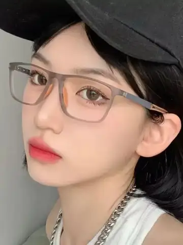 Fashion TR90 Reading Glasses for Men Spring Leg Sports Presbyopia Glasses Anti Blue Light Glasses +100 ~+400