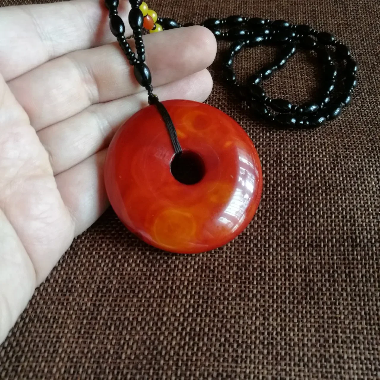 55mm Natural Red Agate Doughnut Necklace Men Women Fine Jewelry Warring States Red Agate Donut Pendant Sweater Chain Necklaces
