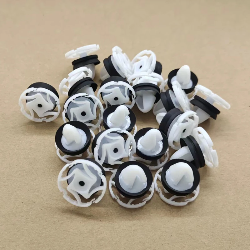 20pcs Plastics clips For Citroen C4 DS4 C3-XR C5 Interior Door Panel Card Trim Clips For PEUGEOT 508 3008 Car Accessories