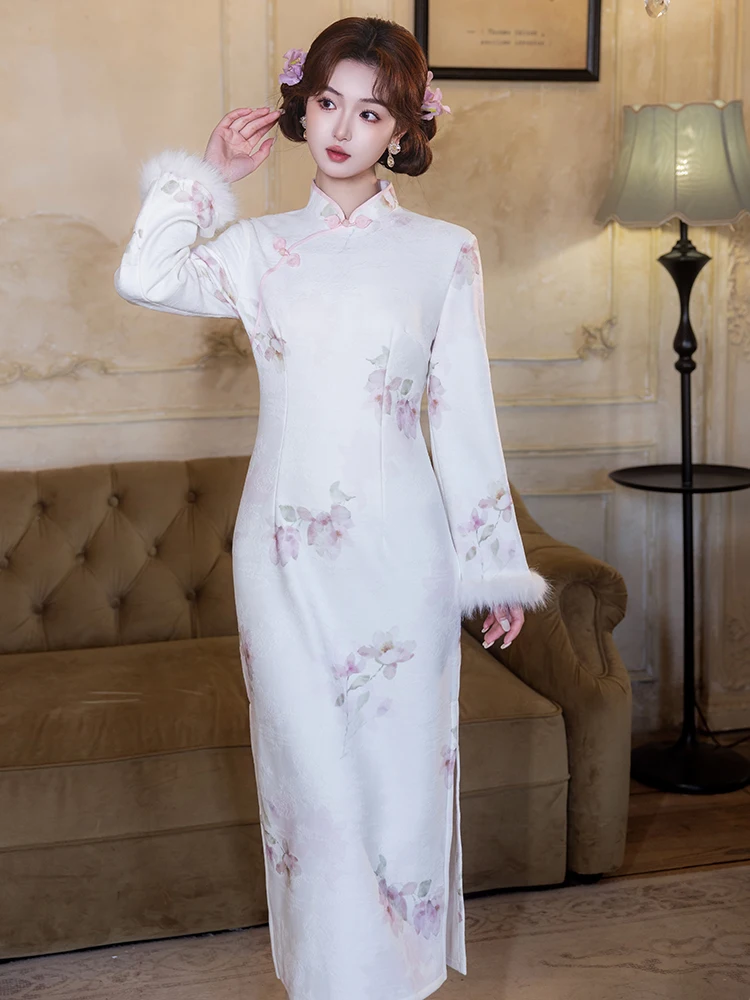 white-fce-lined-thiened-qipao-set-new-chinese-sle-daily-wear-winter-clothes-retro-sle-bead-design-low-slit-midi-dr
